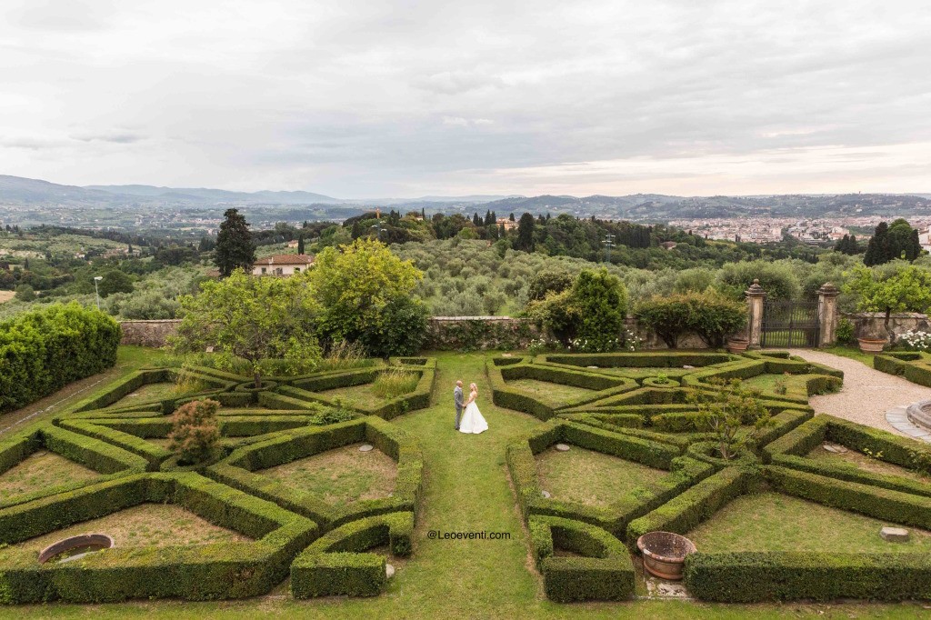 wedding costs tuscany