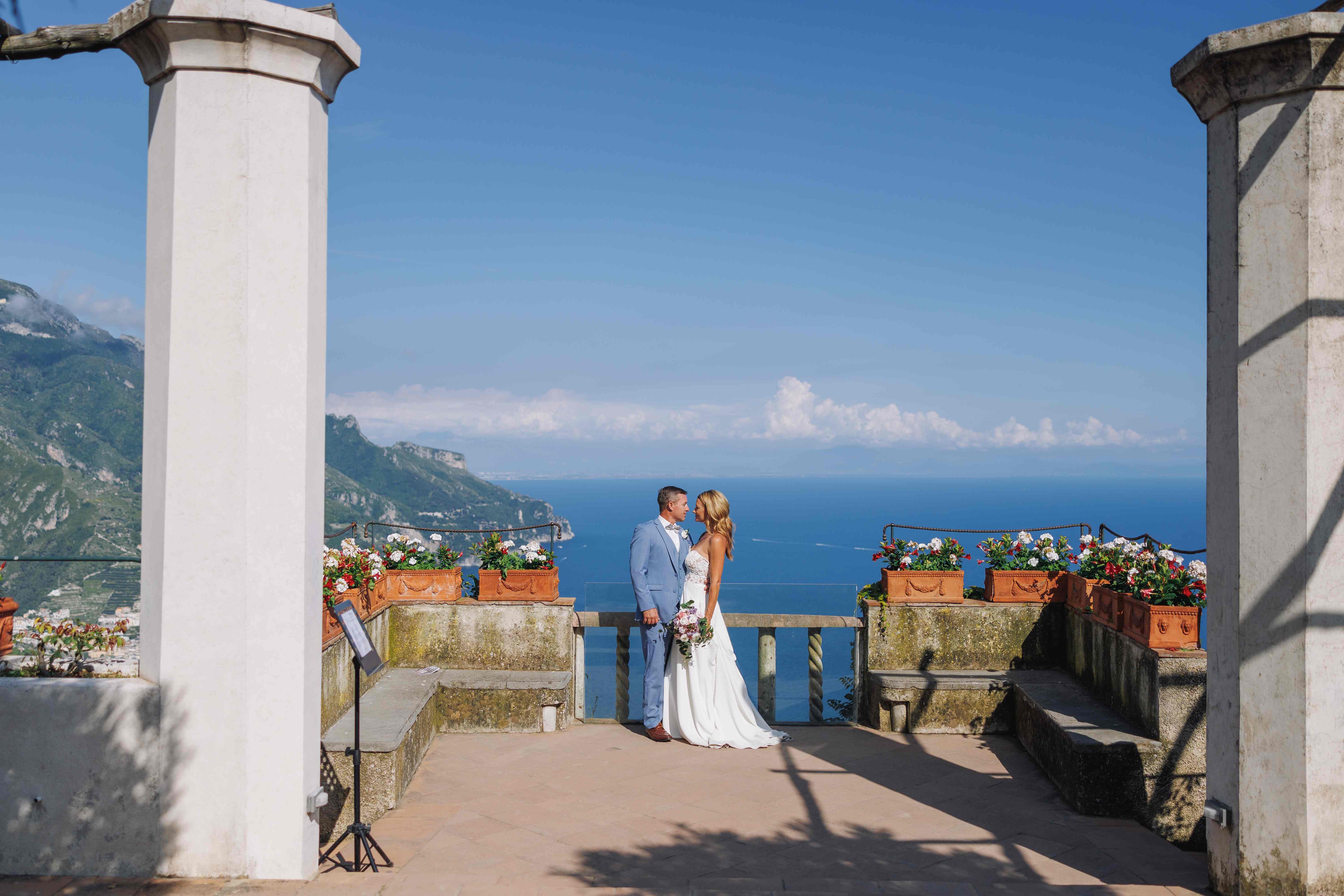 Amalfi Coast Micro Wedding During a Family Vacation